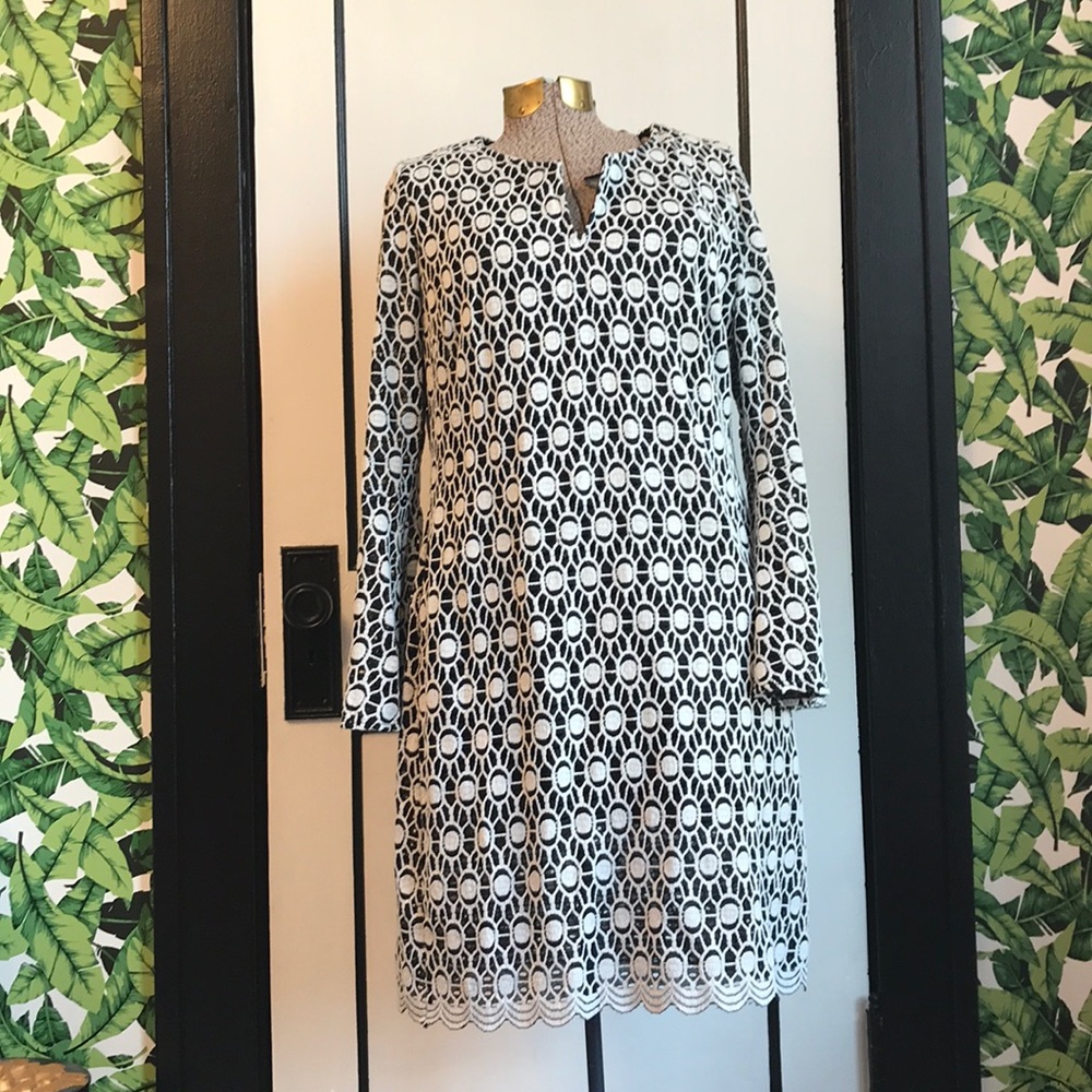 Mod Bell Sleeve Crochet Dress